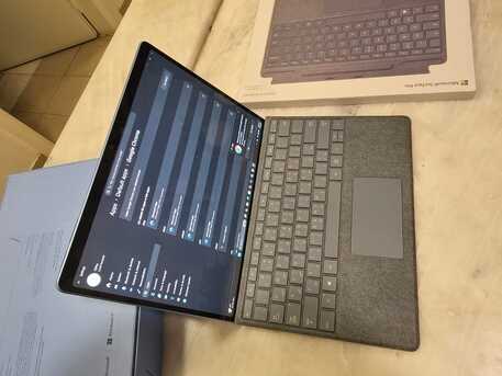 Al Sulaymaniyyah, Tablet Computers, SAR 4500,  Microsoft Surface Pro 11th Edition X Elite