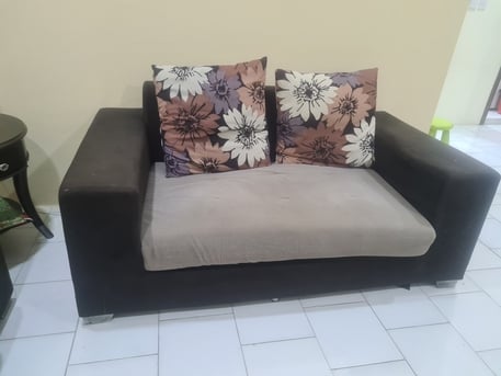 Manama, Furniture, BHD 10,  2 Seater Sofa For Sale