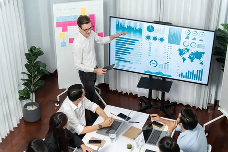 Melbourne, Business, How To Select Global Payroll Providers For A Hybrid Payroll Model