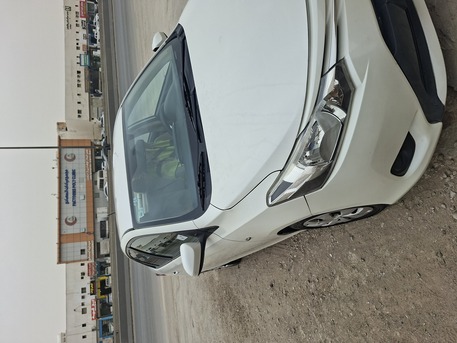Riyadh, Vehicles, Cars & Trucks , SAR 25000,  Toyota Yaris 2016,  2016,  Automatic,  311000 KM,  Yaris Model