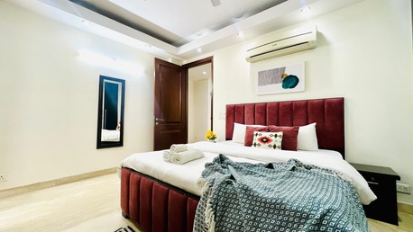 New Delhi, Apts/Flats Wanted, INR 20626/day,  Furnished,  3 BR,  2000 Sq. Meter,  BluO 3BHK Safdarjung Enclave -Lift Terrace Garden