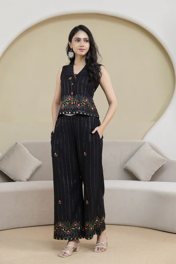 Mumbai, Clothing & Accessories, INR 2180,  Raag Black Floral Embroidered Co-ord Set