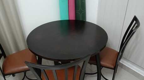 Hoora, Furniture, BHD 25,  Dinning Table