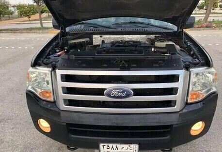 Jubail, Vehicles, Cars & Trucks , SAR 54600,  2013 Expedition, Low Mileage, Original Paint, 4x4,  2013,  157000 KM,  Jubail Down Town Carshowroom Area