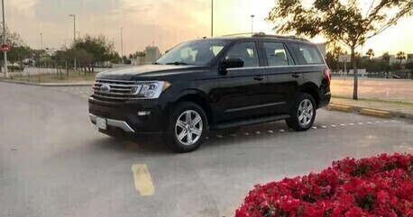 Jubail, Vehicles, Cars & Trucks , SAR 121000,  2021 Ford Expedition XLT Short Wheelbase, 4x4, Saudi Specs, Original Body,  2021,  138000 KM,  Jubail Down Town Carshowroom Area