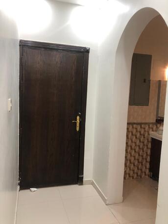 Abqaiq, Rooms for Rent, SAR 1300/month,  Furnished,  Master Bedroom With Attached Bathroom With Free 5G Internet.