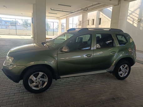 Manama, Vehicles, Cars & Trucks , BHD 1300,  Renault Duster,  2014,  Automatic,  132 KM,    Well Maintained