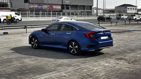 Manama, Vehicles, Cars & Trucks , BHD 4900,  Honda Civic,  2018,  Automatic,  70000 KM,    (Blue)