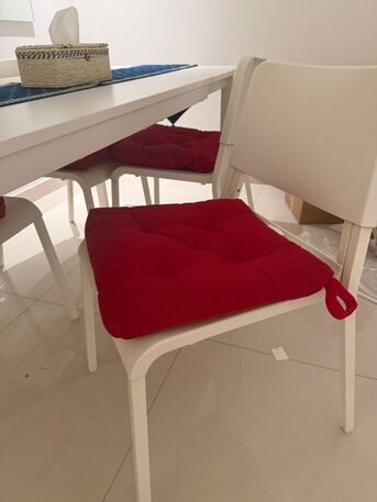 Olaya, Items Wanted, IKEA Extendable 6 Seater Dining Table + 4 Chairs &ndash; Excellent Condition