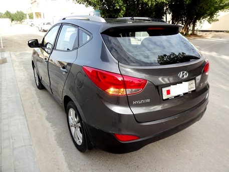 Umm Al Hassam, Vehicles, Cars & Trucks , BHD 2700,  Hyundai Tucson,  2013,  Automatic,  207000 KM,  Well Maintained