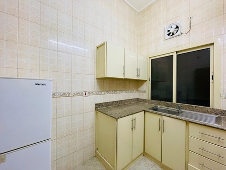Manama, Apartments, Flats, Houses & Villas, BHD 180/month,  1 BR,  Spacious 1 BHK Fully Furnished Apartment &ndash; Gudabiya (Near American Mission Hospital)