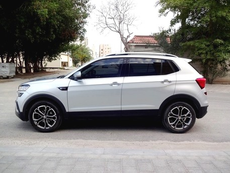 Umm Al Hassam, Vehicles, Cars & Trucks , BHD 111,  SKODA KUSHAQ,  2023,  Automatic,  24000 KM,  Full Option, Under Warranty - ZERO Accident, First Owner