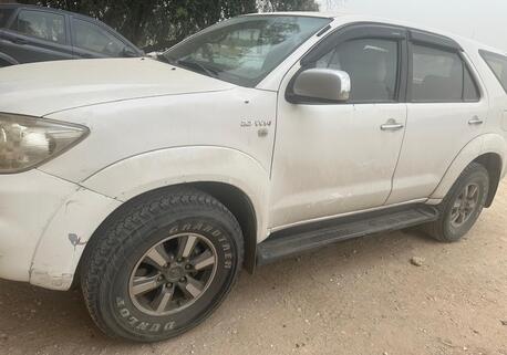 Riyadh, Vehicles, Cars & Trucks , SAR 36000,  Toyota Fortuner,  2009,  Automatic,  287000 KM,