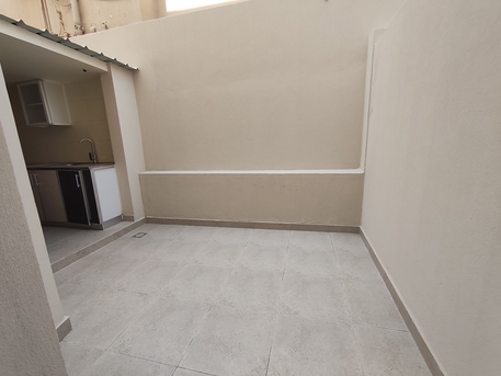 Manama, Apartments, Flats, Houses & Villas, BHD 160/year,  1 BR,  Isatown:- Furnished Studio Flat On Rent With Ewa..