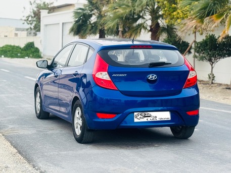Manama, Vehicles, Cars & Trucks , BHD 1900,  Hyundai Accent,  2015,  243000 KM,  HATCHBACK - 1.6