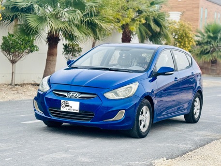 Manama, Vehicles, Cars & Trucks , BHD 1,  Hyundai Accent,  2015,  Automatic,  243000 KM,  Hatchback - Clean
