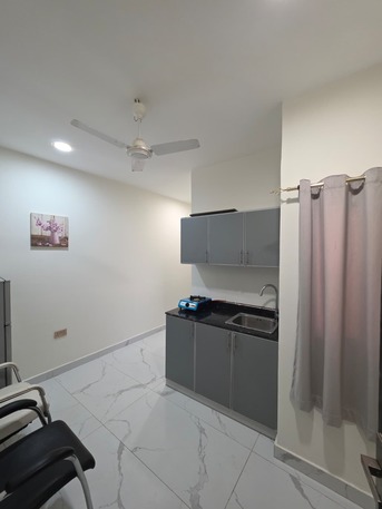 Gudaibiya, Apartments, Flats, Houses & Villas, BHD 180/year,  1 BR,  100 Sq. Meter,  Furnished 1BHK Flat For Rent | 180BD Unlimited EWA  |  Near Aster Clinic, Gudaibiya