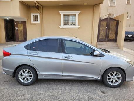 Jubail, Vehicles, Cars & Trucks , SAR 32000,  2017,  2017,  Automatic,  195000 KM,  Honda City, , , 194000 KM, &ndash; Excellent Condition | Ready To Dri