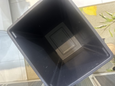Al Rakah Al Shamaliyah, Household Items, SAR 15,  Large Kitchen Garbage Disposal Bin