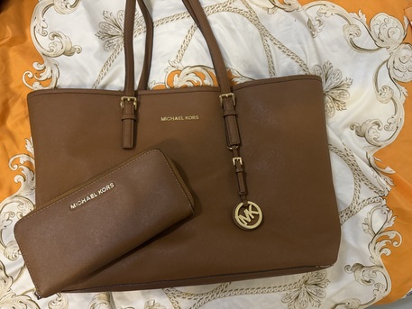 Khobar, Clothing & Accessories, SAR 180,  Michael Kors Bag And Free Purse
