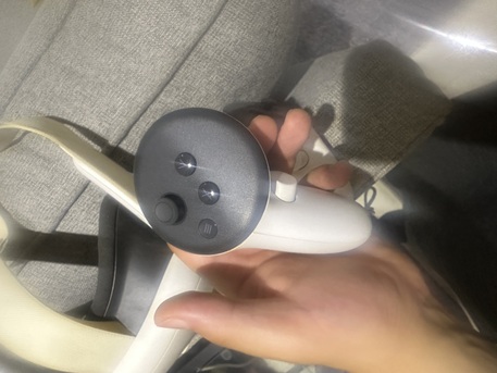 Al Rakah Al Shamaliyah, Electronics, SAR 1700,  Meta Quest 3 128GB VR Headset + Controllers (Fully Working, Great Condition)