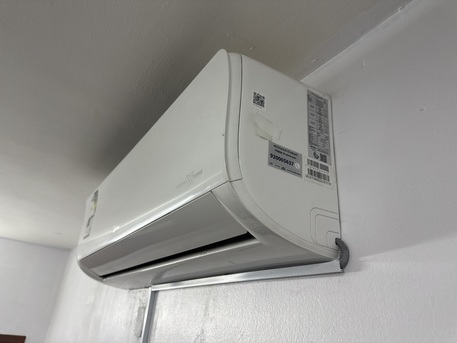 Al Malaz, Air Conditioners, SAR 1500,  Media Xtreme Split Ac 2 Ton - Used Only 18 Months