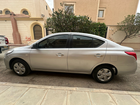Riyadh, Vehicles, Cars & Trucks , SAR 21000,  Nissan Sunny,  2015,  Automatic,  208000 KM,   Model  For Sale