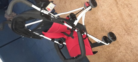 Al Qadisiyah, Baby & Kid Stuff, SAR 80,  Baby Stroller Like Brand New