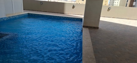 Mahooz, Apartments, Flats, Houses & Villas, BHD 280/month,  Furnished,  1 BR,  MAHOOZ:  New Bright  1BR Family Building: Pool. Gym .Internet: Parking:  2BR@350: TONY