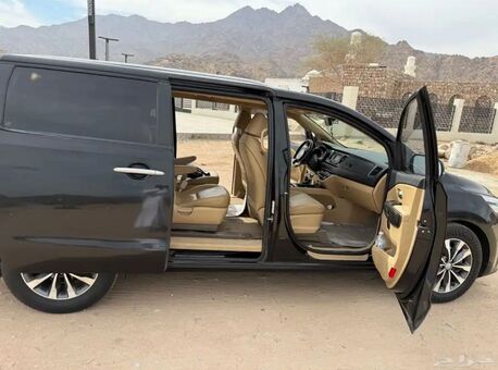 Madinah, Vehicles, Cars & Trucks , SAR 50,  KIA Carnival,  2018,  Automatic,  210000 KM,