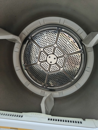 East Riffa, Electronics, BHD 80,  Frigidaire Dryer Have Duty 20 Kg Good Condition Best Working 33276142