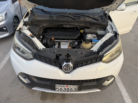 Manama, Vehicles, Cars & Trucks , BHD 2600,  MG MG GS,  2018,  Automatic,  90000 KM,  SUV MG GS FOR SALE