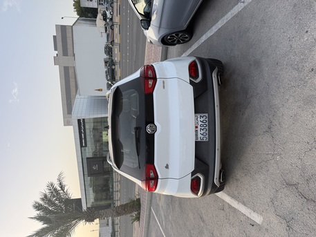 Manama, Vehicles, Cars & Trucks , BHD 2600,  MG MG GS,  2018,  Automatic,  90000 KM,  SUV MG GS FOR SALE