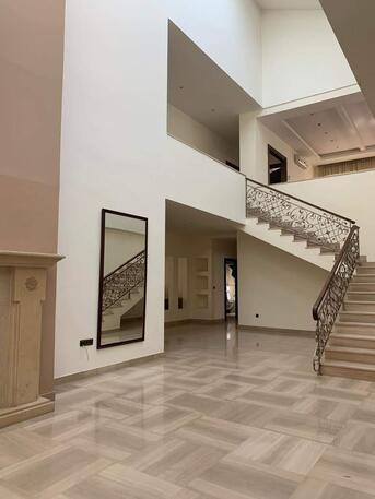 Abdoun, Apartments, Flats, Houses & Villas, JOD 33000/year,  4 BR,  630 Sq. Meter,  Duplex Rooftop For Rent In Abdoun