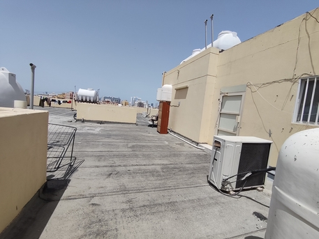 Manama, Apartments, Flats, Houses & Villas, BHD 180/year,  1 BR,  Um Al Hassam:- Rooftop 1Bhk Flat On Rent With Ewa & Acs