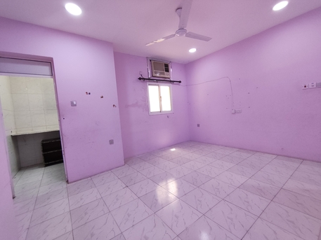Manama, Apartments, Flats, Houses & Villas, BHD 180/year,  1 BR,  Um Al Hassam:- Rooftop 1Bhk Flat On Rent With Ewa & Acs