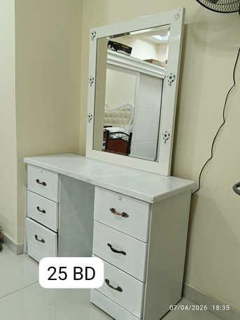 Hidd, Furniture, BHD 100,  Used Furniture ( Bedroom Set + TV Stand) Contact 38064088