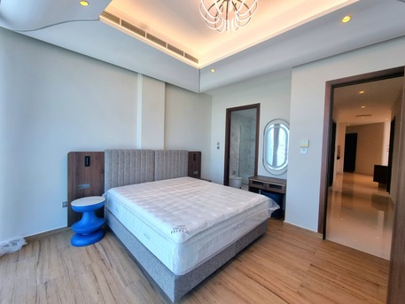Sanabis, Apartments, Flats, Houses & Villas, BHD 680/month,  Furnished,  3 BR,  170 Sq. Meter,  Modern Style Brand New 3.5 Bedrooms Apartment With Balcony
