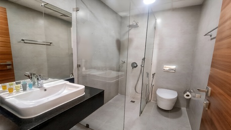 Amwaj Islands, Apartments, Flats, Houses & Villas, BHD 300/month,  Furnished,  1 BR,  70 Sq. Meter,  Elegant 1 BR FF Apartment With WIFI