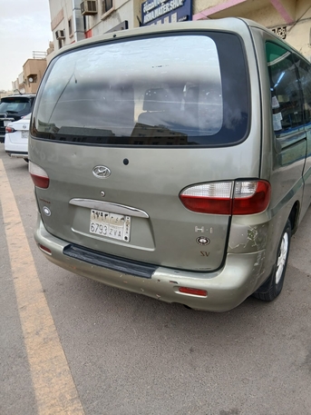 Riyadh, Vehicles, Cars & Trucks , SAR 9000,  Hyundai H1,  2001,  Manual,  850000 KM,    Petrol
