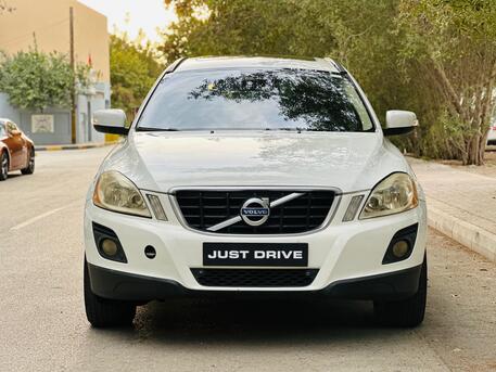 Manama, Vehicles, Cars & Trucks , BHD 2000,  Volvo XC60,  2009,  Automatic,  168000 KM,   T5  MODEL WELL MAINTAINED SUV CALL OR WHATSAPP ON 35400768 ,34355768