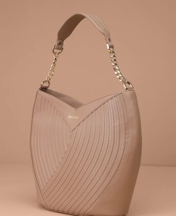 Noida, Clothing & Accessories, INR 15000,  Tulip Beige Leather Tote Bag For Women &ndash; Handmade Style