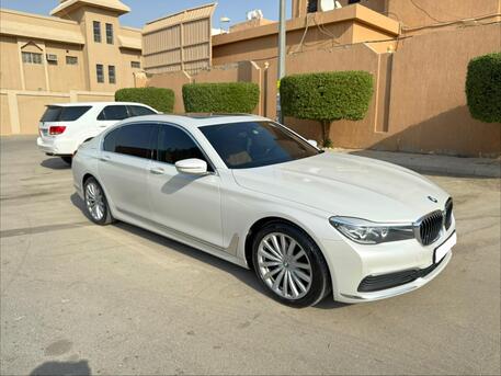 Riyadh, Vehicles, Cars & Trucks , SAR 105000,  Bmw 7 Series,  2018,  Automatic,  200000 KM,  BMW 730Li -