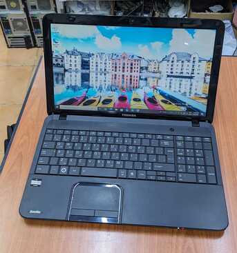Manama, Computers, BHD 58,  Toshiba AMD E1-1200 With AMD Radeon Graphics Laptop 8GB Ram (SSD 10x Fast) 15.6" Display