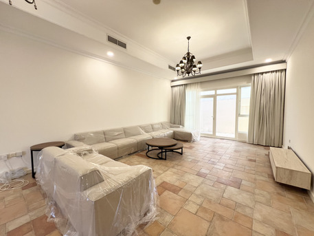 Janabiya, Villas, BHD 1600,  Furnished,  380 Sq. Meter,  Furnished 4BR Compound Villa | Janabiya | Garden & Patio