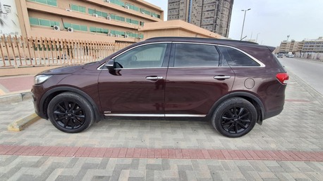 Dammam, Vehicles, Cars & Trucks , SAR 45000,  Kia Sorento,  2016,  Automatic,  216000 KM,  Low Mileage, Full Option, Panoramic Sunroof, 7 Seater, V6, Fuel Efficient