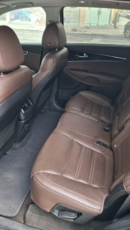 Dammam, Vehicles, Cars & Trucks , SAR 45000,  Kia Sorento,  2016,  Automatic,  216000 KM,  Low Mileage, Full Option, Panoramic Sunroof, 7 Seater, V6, Fuel Efficient