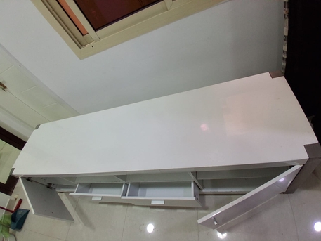 Riffa, Furniture, BHD 20,  Bargain Buy! Very Nice, Super Strong TV Cabinet With Drawers And Shelves