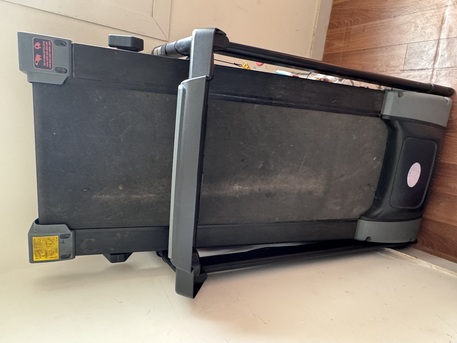 Al Malaz, Air Conditioners, SAR 460,  Thread Mill - In Excellent Condition