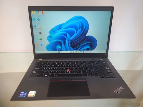 Al Olaya, Computers, SAR 1750,  ThinkPad T14s | I7 الجيل 11 | 16GB | 512GB NVMe | شاشة 14&rdquo; FHD | Iris Xe | إضاءة لوحة المف